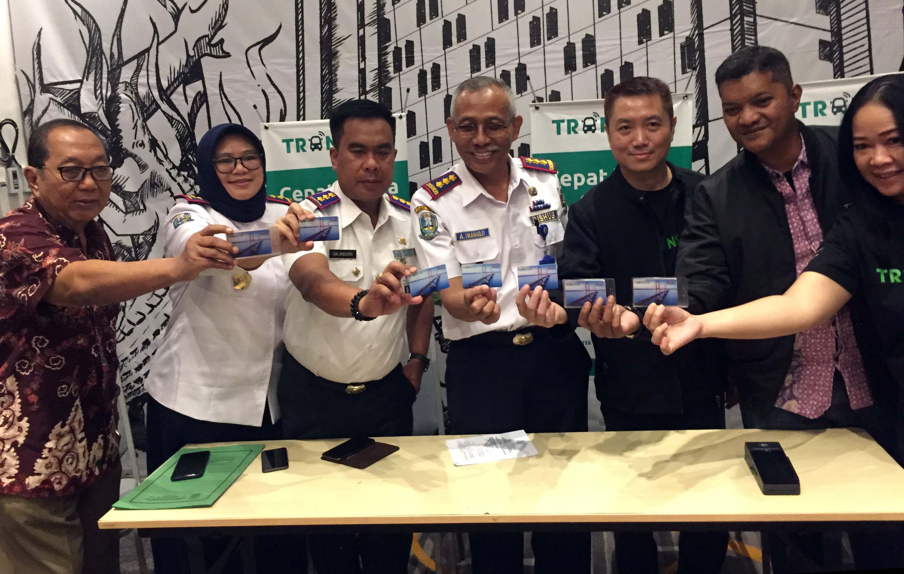 Penumpang Bus Patas Surabaya-Malang Bisa Bayar Pakai Uang Elektronik