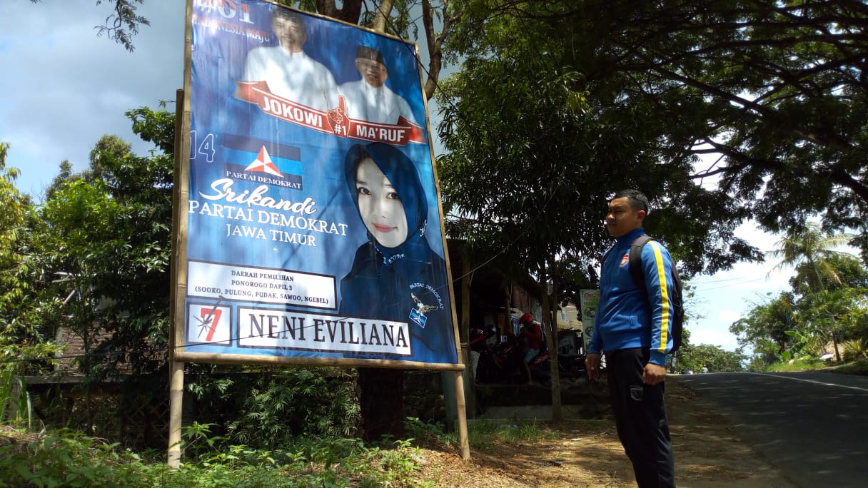 Balihonya Pampang Paslon 01, Caleg Demokrat Ponorogo Ditegur Partai