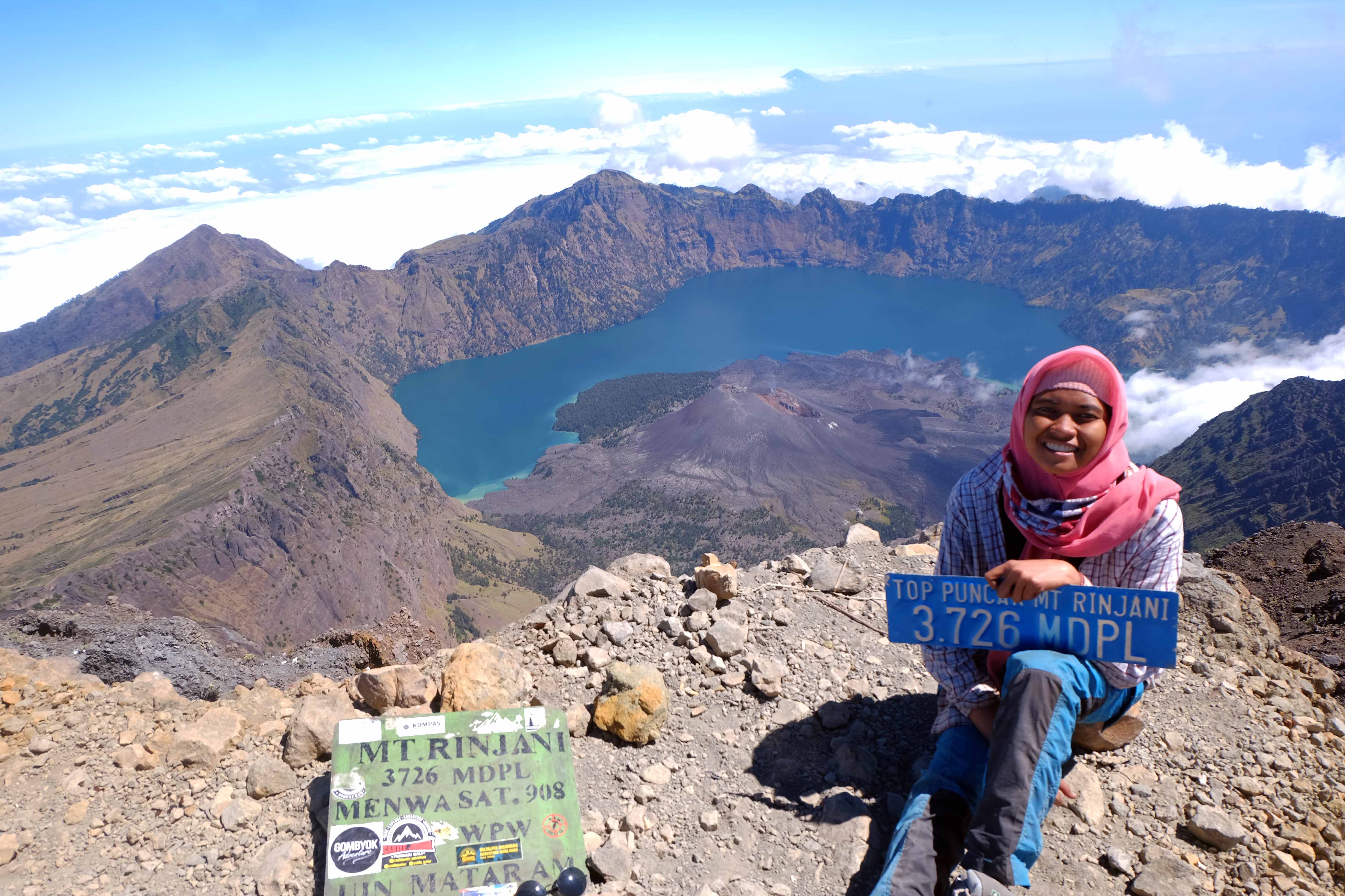 Puncak Dewi Anjani yang Menggoda
