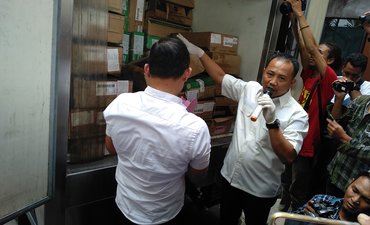 SWR Edarkan Daging Impor ke Pasar Tradisional di Jatim swr-edarkan-daging-impor-ke-pasar-tradisional-di-jatim
