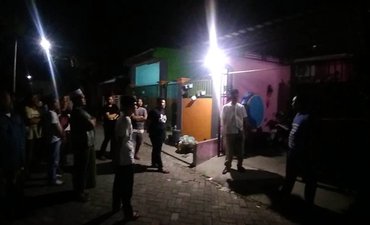 Diduga Dibunuh, Perempuan di Gresik Ditemukan Tewas di Kamar diduga-dibunuh-perempuan-di-gresik-ditemukan-tewas-di-kamar