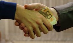 Skandal Suap Ratusan Miliar Libatkan Pengusaha dan Artis skandal-suap-ratusan-miliar-libatkan-pengusaha-dan-artis