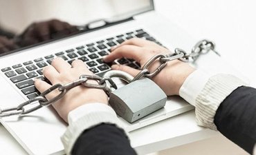 Dua Jurnalis di Sultra Dipidanakan Karena Berita dua-jurnalis-di-sultra-dipidanakan-karena-berita