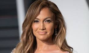 Memiiliki Usia Setengah Abad Ini yang Dilakukan JLo memiiliki-usia-setengah-abad-ini-yang-dilakukan-jlo
