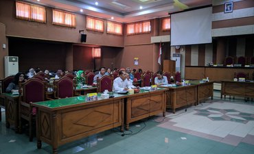 Keluarkan 52 Suketdom Tak Sesuai KK untuk PPDB, 13 Lurah Dipanggil Dewan keluarkan-52-suketdom-tak-sesuai-kk-untuk-ppdb-13-lurah-dipanggil-dewan