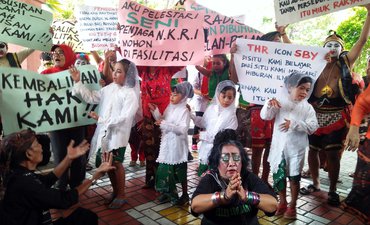 Gamelan Diambil, Komunitas Seniman Surabaya Protes Disbudpar gamelan-diambil-komunitas-seniman-surabaya-protes-disbudpar