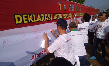 Forkopimda Madiun Ajak Deklarasi Tolak Kerusuhan Pasca Pemilu forkopimda-madiun-ajak-deklarasi-tolak-kerusuhan-pasca-pemilu