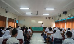 Dorong Kuliah ke Jerman, SMAN 15 Bikin Peminatan Bahasa dan Sosialisasi dorong-kuliah-ke-jerman-sman-15-bikin-peminatan-bahasa-dan-sosialisasi