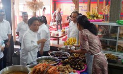 Kesan Menteri Rini Pada Kuliner Khas Banyuwangi, Sego Tempong kesan-menteri-rini-pada-kuliner-khas-banyuwangi-sego-tempong