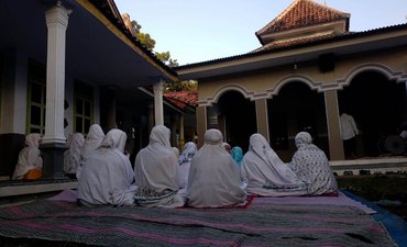 Jemaah Aboge Probolinggo Jalankan Salat Id Kamis Pahing jemaah-aboge-probolinggo-jalankan-salat-id-kamis-pahing