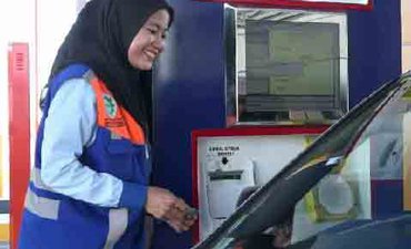 Cerita Richa, Relakan Lebaran Demi Kelancaran di Pintu Tol cerita-richa-relakan-lebaran-demi-kelancaran-di-pintu-tol