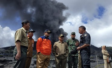 Wabup Probolinggo Pastikan Bromo Aman Dikunjungi wabup-probolinggo-pastikan-bromo-aman-dikunjungi