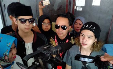 Kunjungan Al dan Dul Curi Perhatian Masyarakat kunjungan-al-dan-dul-curi-perhatian-masyarakat