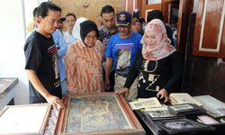 Pemkot Surabaya Gagas Kampung Peneleh Jadi Wisata Berbasis Digital pemkot-surabaya-gagas-kampung-peneleh-jadi-wisata-berbasis-digital