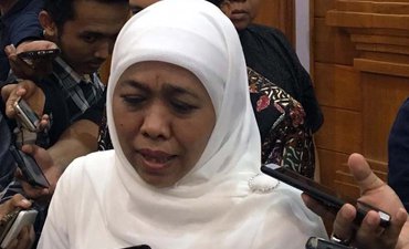 KPK Periksa Khofifah Sebagai Saksi Kasus Suap di Kemenag kpk-periksa-khofifah-sebagai-saksi-kasus-suap-di-kemenag