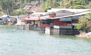 18 Bangunan Permanen di Pinggir Telaga Ngebel Tak Berijin 18-bangunan-permanen-di-pinggir-telaga-ngebel-tak-berijin