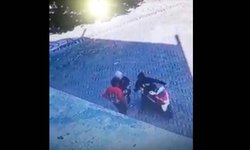 Dua Preman Gasak Uang dan HP Pengunjung GOR Mastrip Probolinggo dua-preman-gasak-uang-dan-hp-pengunjung-gor-mastrip-probolinggo