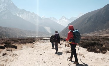 Bersih-bersih Everest, 3 Ton Sampah dan 4 Jasad Diturunkan bersih-bersih-everest-3-ton-sampah-dan-4-jasad-diturunkan