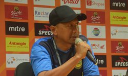 Rahmad Darmawan: Hasil Imbang di Kandang Persebaya Karena Keberuntungan rahmad-darmawan-hasil-imbang-di-kandang-persebaya-karena-keberuntungan