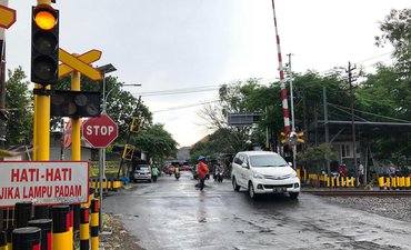 KA Malioboro Malang-Yogyakarta Tabrak Truk Muatan Pasir di Tulungagung ka-malioboro-malang-yogyakarta-tabrak-truk-muatan-pasir-di-tulungagung