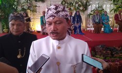 Pemkot Madiun Minta Kuota Tambahan untuk Sejumlah SMA pemkot-madiun-minta-kuota-tambahan-untuk-sejumlah-sma
