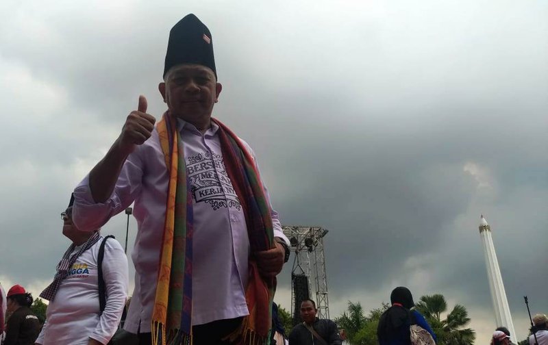 Djadi Galajapo memberi julukan Jokowi Jancuk kepada presiden RI Joko Widodo pada deklarasi blusukan, Sabtu 2 Februari 2019. Foto: Opik Muhammad.