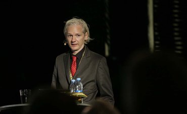 Suaka Assange Dicabut, Peretasan di Situs Pemerintah Ekuador Melonjak suaka-assange-dicabut-peretasan-di-situs-pemerintah-ekuador-melonjak