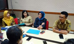 Delapan Pekerja Seks yang Positif HIV Akan Dipulangkan delapan-pekerja-seks-yang-positiv-hiv-akan-dipulangkan