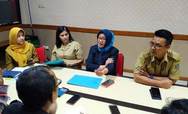 Delapan Pekerja Seks yang Positif HIV Akan Dipulangkan delapan-pekerja-seks-yang-positiv-hiv-akan-dipulangkan
