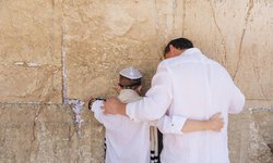 Antisemitisme Meningkat di Jerman, Yahudi Diingatkan Jika Pakai Kippah antisemitisme-meningkat-di-jerman-yahudi-diingatkan-jika-pakai-kippah