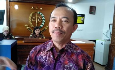 Kejati Jatim Teliti Berkas Kasus Tenggelamnya KM Arim Jaya kejati-jatim-teliti-berkas-kasus-tenggelamnya-km-arim-jaya
