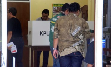 Dokter Disiagakan dalam PSU di TPS 28 Rungkut Menanggal dokter-disiagakan-dalam-psu-di-tps-28-rungkut-menanggal