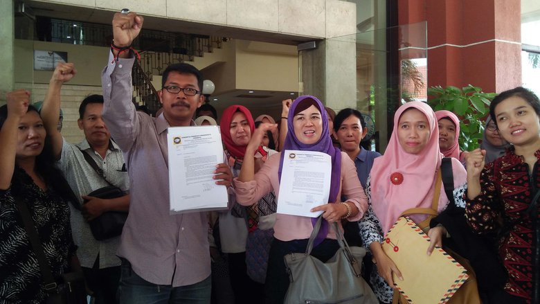 Wali Murid di Surabaya Protes PPDB Sistem Zonasi wali-murid-di-surabaya-protes-ppdb-sistem-zonasi