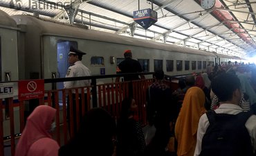 Banjir Pasuruan Sebabkan Perjalanan KA Surabaya-Banyuwangi Terganggu banjir-pasuruan-sebabkan-perjalanan-ka-surabaya-banyuwangi-terganggu