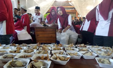 Nikmatnya Ketupat Coklat Ala Kampung Coklat Blitar nikmatnya-ketupat-coklat-ala-kampung-coklat-blitar