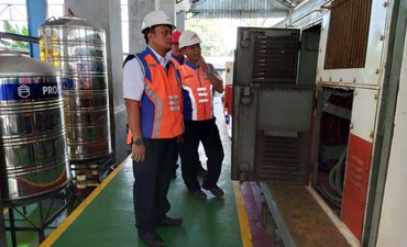 PT KAI Madiun Cek Kesiapan Lokomotif pt-kai-madiun-cek-kesiapan-lokomotif