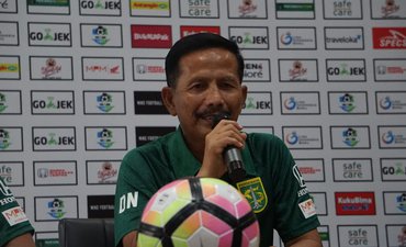 Persebaya Kalah, Tuding Kinerja Wasit Buruk persebaya-kalah-tuding-kinerja-wasit-buruk