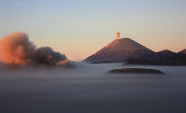 Bromo Aman Dikunjungi di Luar Radius Satu Kilometer bromo-aman-dikunjungi-di-luar-radius-satu-kilometer