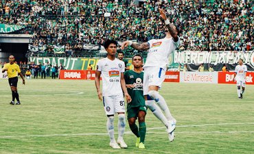 Persebaya Ditahan Imbang Arema Malang persebaya-ditahan-imbang-arema-malang