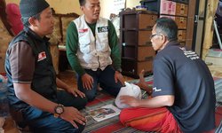 ACT Jatim-MRI Beri Santunan Penderita Stroke asal Lamongan act-jatim-mri-beri-santunan-penderita-stroke-asal-lamongan