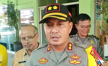 Kepolisian Sesalkan Adu Dorong Wistawan dengan Petugas BB TNBTS kepolisian-sesalkan-adu-dorong-wistawan-dengan-petugas-bb-tnbts