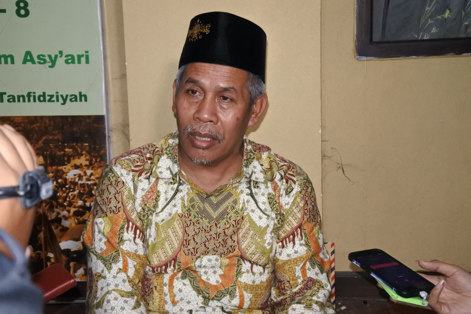 Ketua PWNU Jatim : Gak Pantes Kiai Mantu, Santri Gak Buwuh
