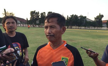 Djanur Dituntut Cermat Susun Menu Latihan djanur-dituntut-cermat-susun-menu-latihan