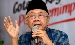 Gus Sholah: Aksi di Bawaslu Tak Terkait Dengan Islam gus-sholah-aksi-di-bawaslu-tak-terkait-dengan-islam
