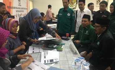 PKB Surabaya Tantang PDI Perjuangan Uji Keaslian KTA dan Surat Pernyataan Anugrah pkb-tantang-pdip