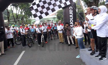 Nikmati Pembangunan Infrastruktur dengan Bersepeda Surabaya-Jakarta nikmati-pembangunan-infrastruktur-dengan-bersepeda-surabaya-jakarta