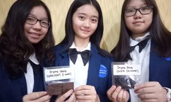 Tiga Siswa SNA Ciptakan Briket dari Sampah Makanan tiga-siswa-sna-ciptakan-briket-dari-sampah-makanan