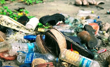 Jadi Gerbang Penyelundupan Sampah, Ecoton Desak Pemerintah Perketat Impor jadi-gerbang-penyelundupan-sampah-ecoton-desak-pemerintah-perketat-impor