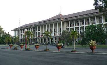 Ekonom UGM Tony Prasetiantono Meninggal ekonom-ugm-tony-prasetiantono-meninggal