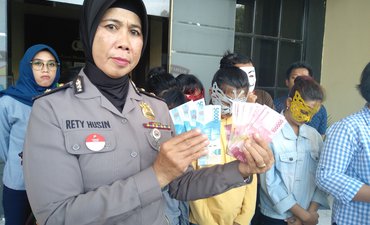 Pegawai IT Kelola Panti Pijat Plus-plus pegawai-it-kelola-panti-pijat-plus-plus